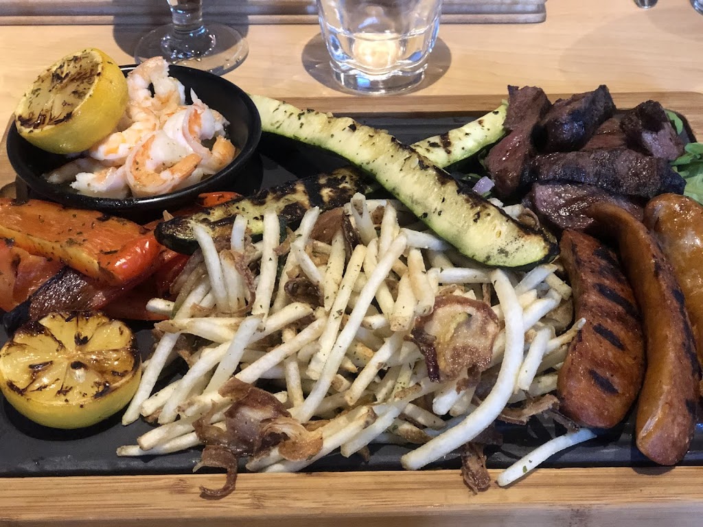Restaurant Pacini Drummondville | 915a Rue Hains, Drummondville, QC J2C 3A1, Canada | Phone: (819) 474-6835