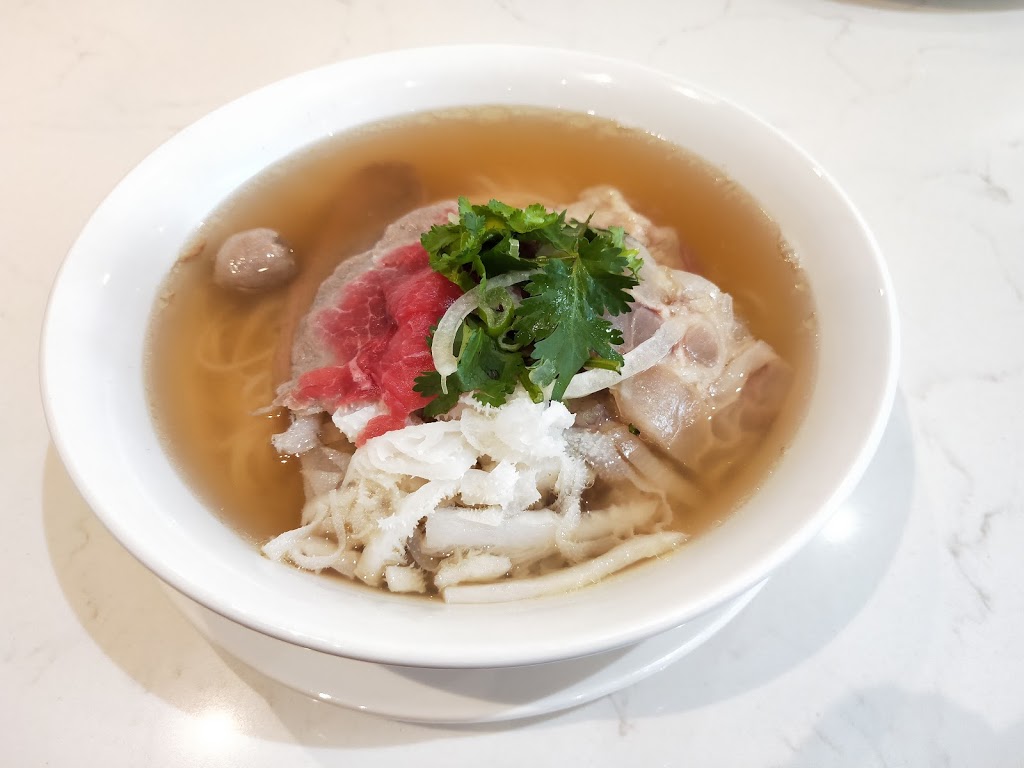 Pho Super 7 | 11-5451 Hwy 7, Woodbridge, ON L4L 0B2, Canada | Phone: (905) 605-8667
