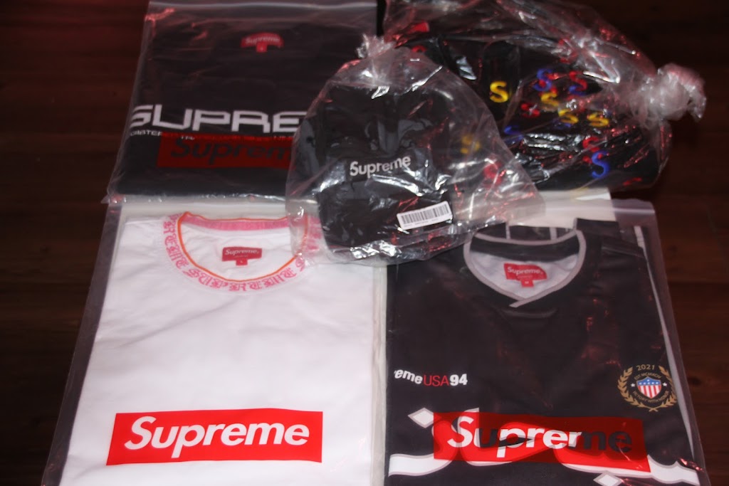 StoneyGotDrip Streetwear Supply | 23 Country Club Dr, Kingston, ON K7M 9A4, Canada | Phone: (905) 808-6483