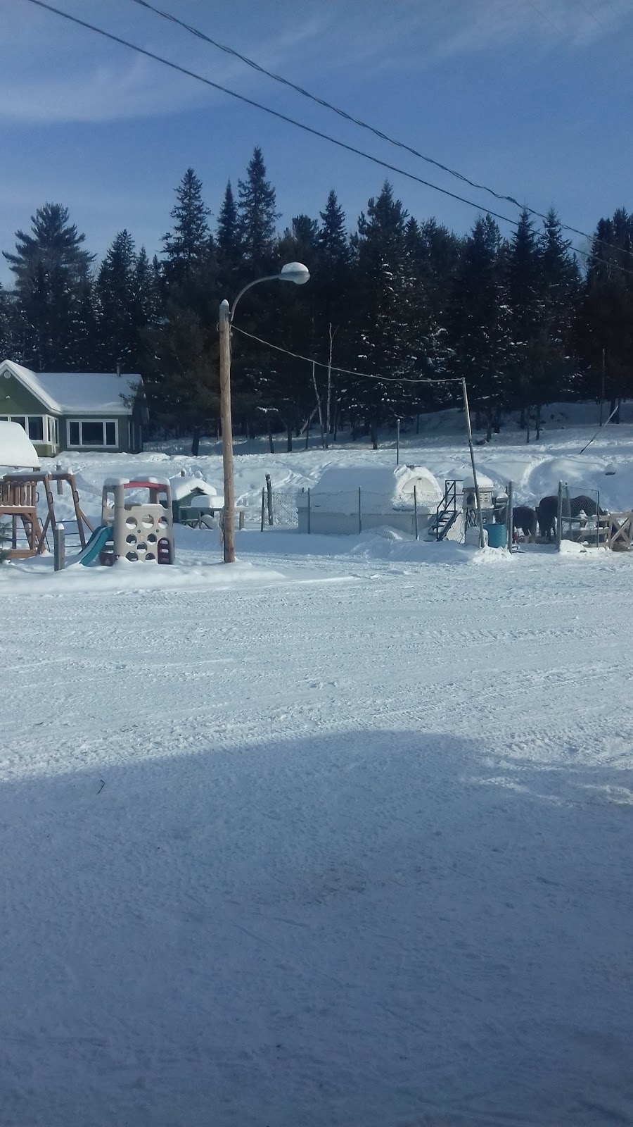 Pourvoirie Coin Lavigne | 5045 Parc du Mont Tremblant, Saint-Côme, QC J0K 2B0, Canada | Phone: (450) 883-1072