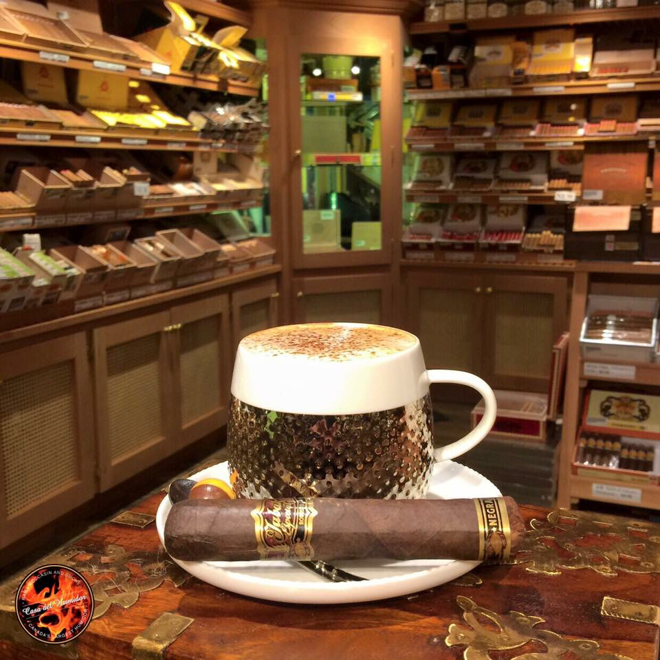 Casa del Humidor | 6411 Rama Rd, Orillia, ON L3V 6H6, Canada | Phone: (705) 325-7777