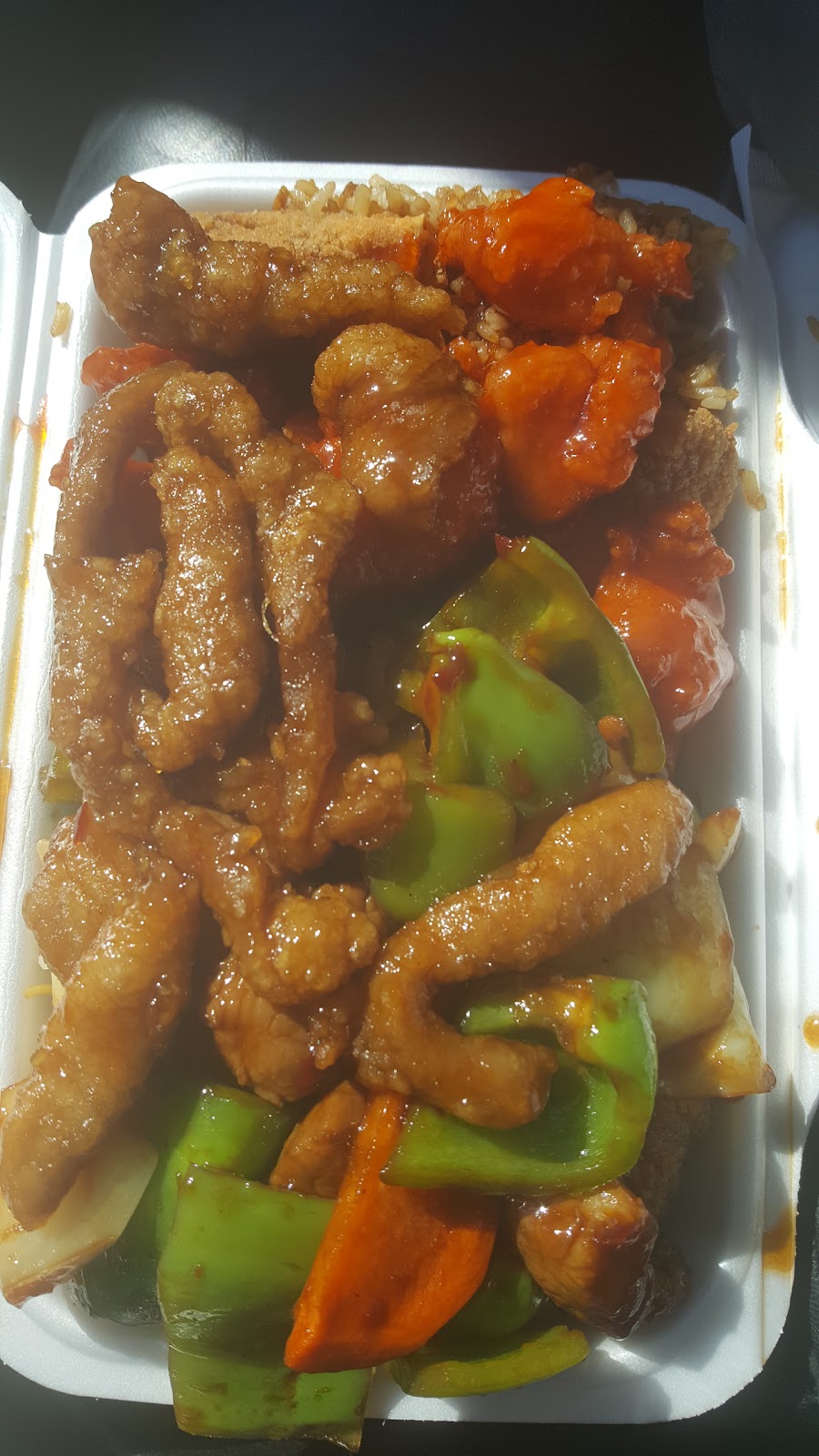 Great Wall Chinese Restaurant | 324 5 Ave NW, Portage la Prairie, MB R1N 0E3, Canada | Phone: (204) 857-6720
