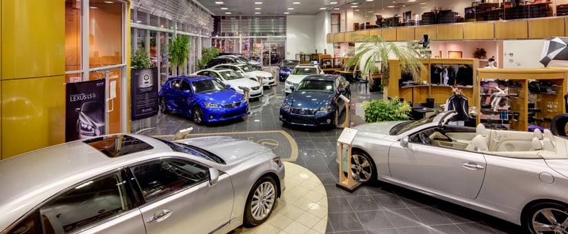 Lexus Gabriel St-Laurent | 3303 Chemin de la Côte-de-Liesse, Saint-Laurent, QC H4N 3C2, Canada | Phone: (514) 747-7777