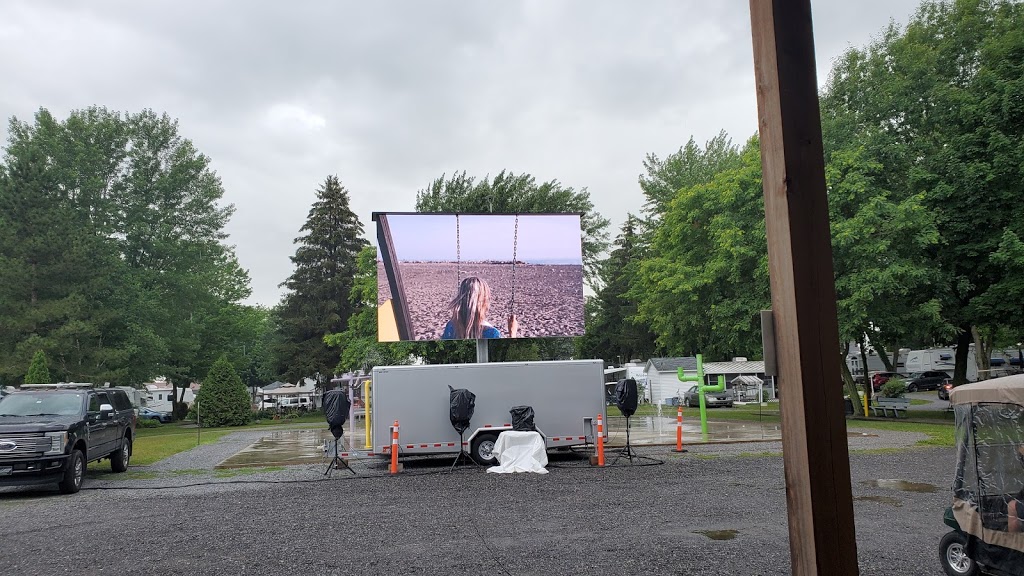 Camping WigWam | 425 Rue Principale, Upton, QC J0H 2E0, Canada | Phone: (450) 549-4513