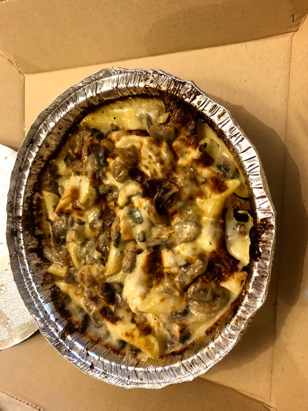 Dominos | 1038 Burnhamthorpe Rd E, Mississauga, ON L4Y 2X6, Canada | Phone: (905) 238-4999