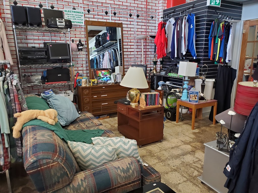 Annies Attic | 1560 Main St, Winnipeg, MB R2W 3W4, Canada | Phone: (204) 334-9300
