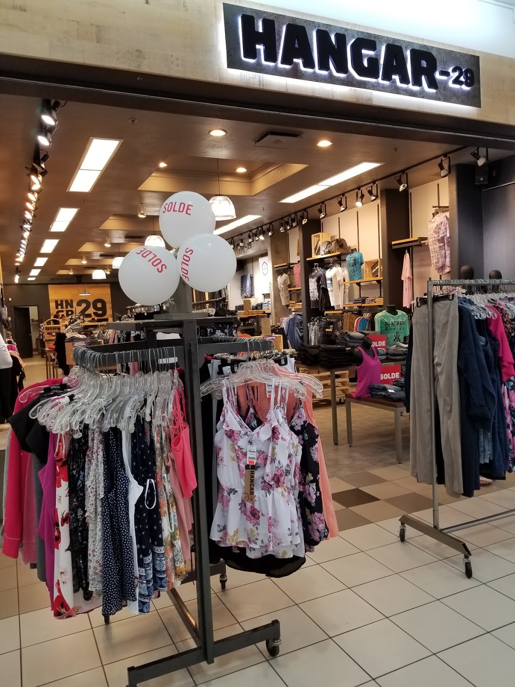 Hangar-29 | 3103 Boulevard Royal, Shawinigan, QC G9N 7C1, Canada | Phone: (819) 539-6423