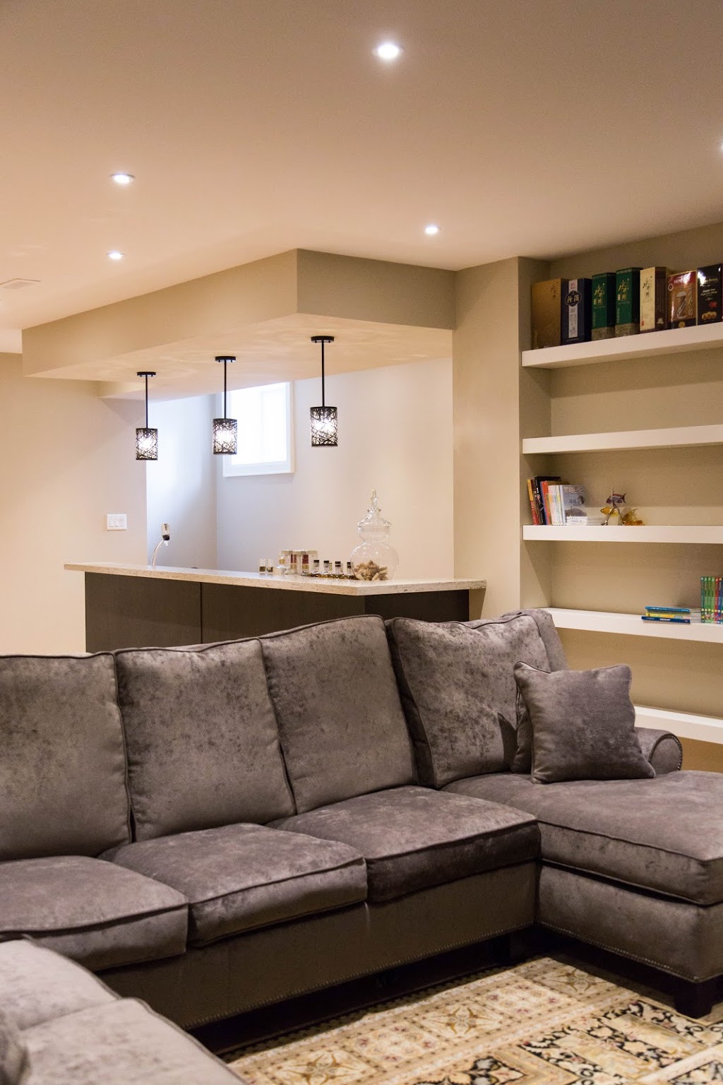 Heartwood Renovations | 680 Tradewind Dr #7, Ancaster, ON L9G 4V5, Canada | Phone: (289) 208-2612