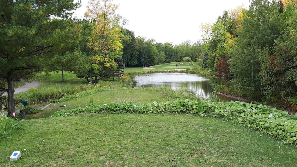 Club de Golf de la Vallée Des Forts | 1145 Chem. du Petit-Bernier, Saint-Jean-sur-Richelieu, QC J3B 6Y8, Canada | Phone: (450) 346-6090