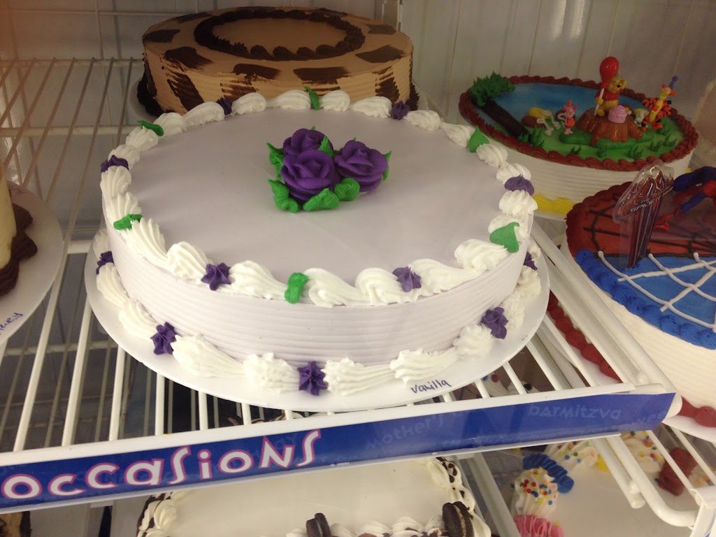 Baskin Robbins | 170 Sandalwood Pkwy E #11, Brampton, ON L6Z 1Y5, Canada | Phone: (905) 846-5640