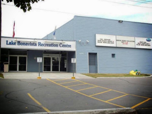 Lake Bonavista Figure Skating Club | 1401 Acadia Dr SE, Calgary, AB T2J 4C6, Canada | Phone: (403) 829-1272