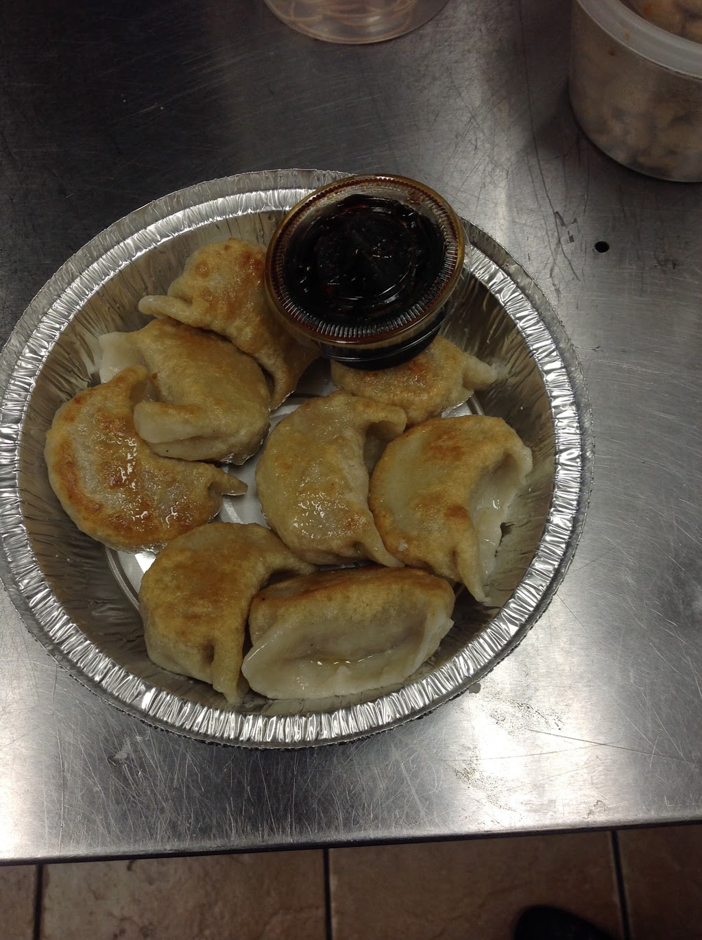 Dragon Golden Chinese Restaurant | 700 Queenston Rd #4, Hamilton, ON L8G 1A3, Canada | Phone: (905) 573-3888