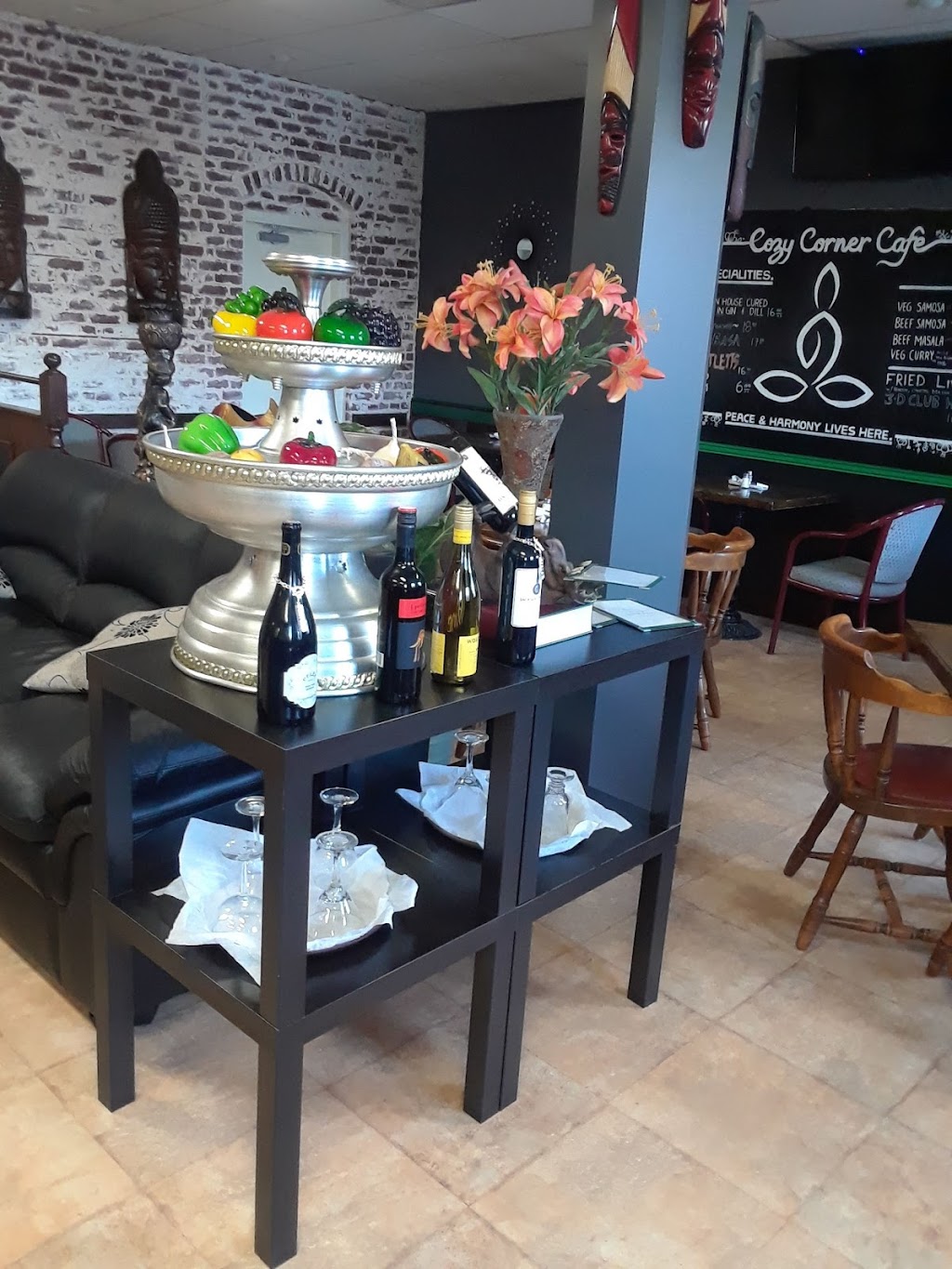 Citadella Restaurant (Blairmore) | Cosmopolitan Hotel, 13001 20 Ave, Blairmore, AB T0K 0E0, Canada | Phone: (403) 562-7321