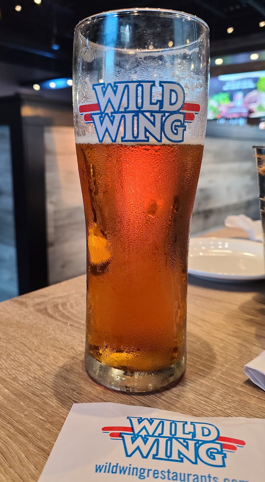 Wild Wing Eastview Road Guelph | 320 Eastview Rd, Guelph, ON N1E 0L2, Canada | Phone: (519) 822-5191