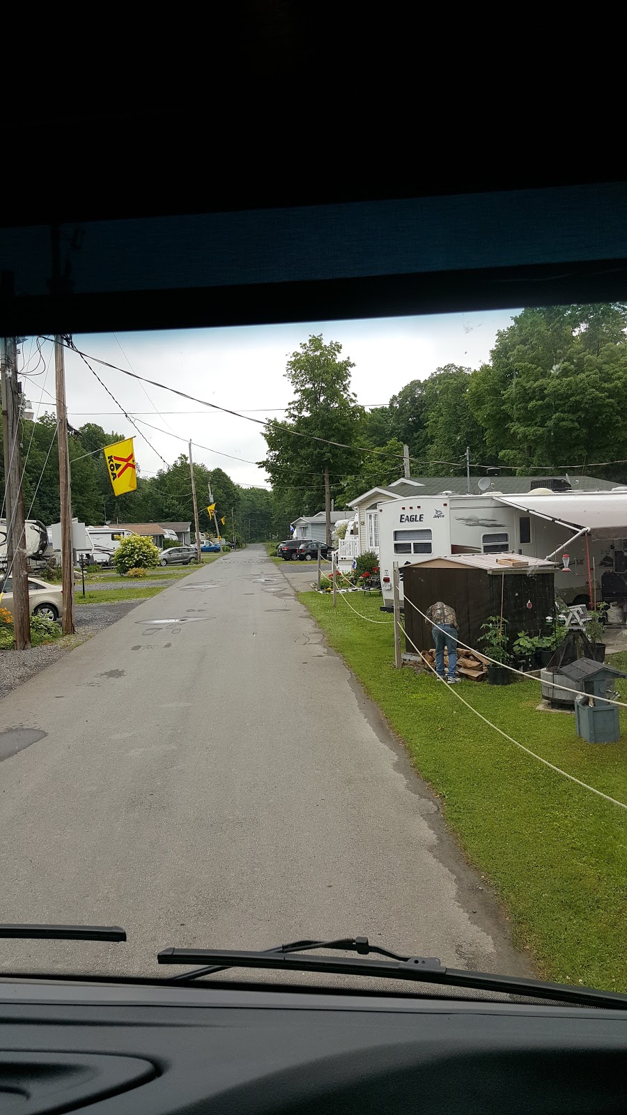 Montreal West KOA | 171 QC-338, Coteau-du-Lac, QC J0P 1B0, Canada | Phone: (450) 763-5625