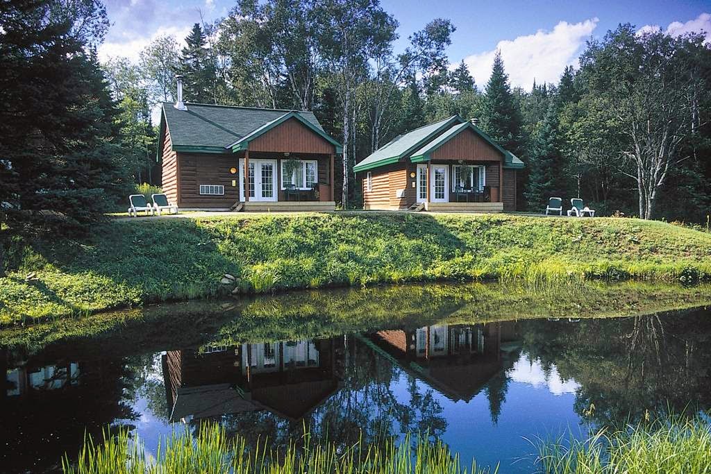 Adventure Lodge | #250 Nipissing River Road, Algonquin Park - Whitney, ON K0J 2M0, Canada | Phone: (888) 327-3403
