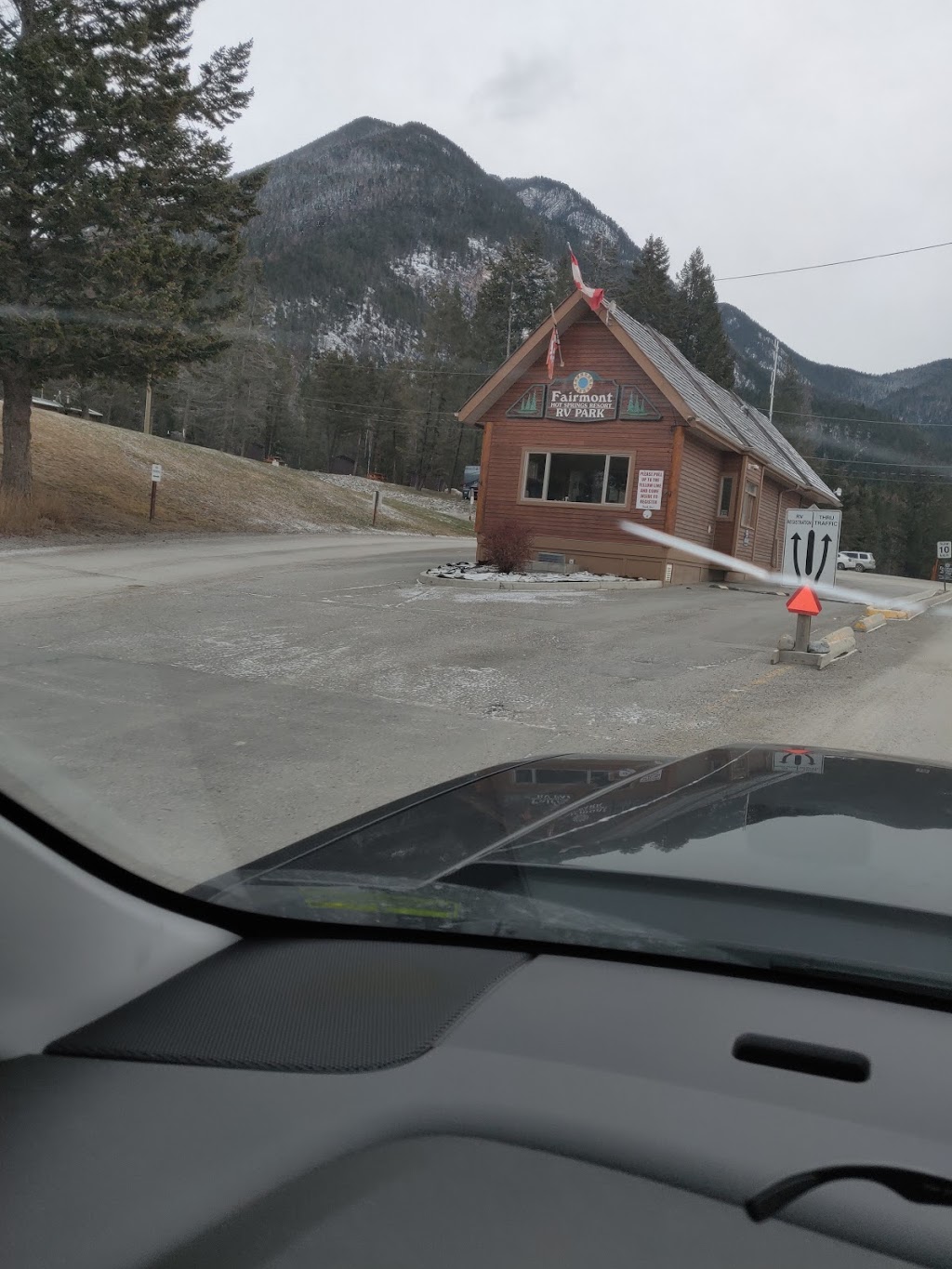 Spruce Grove Campground | 5250 Spruce Grove Frontage Rd, Fairmont Hot Springs, BC V0B 1L1, Canada | Phone: (250) 345-6561