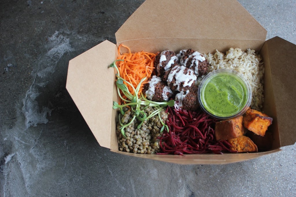 CUIT-ZEN - Cuisine Végétale | 35 Chem. de Vale Perkins, Mansonville, QC J0E 1X0, Canada | Phone: (450) 292-4895