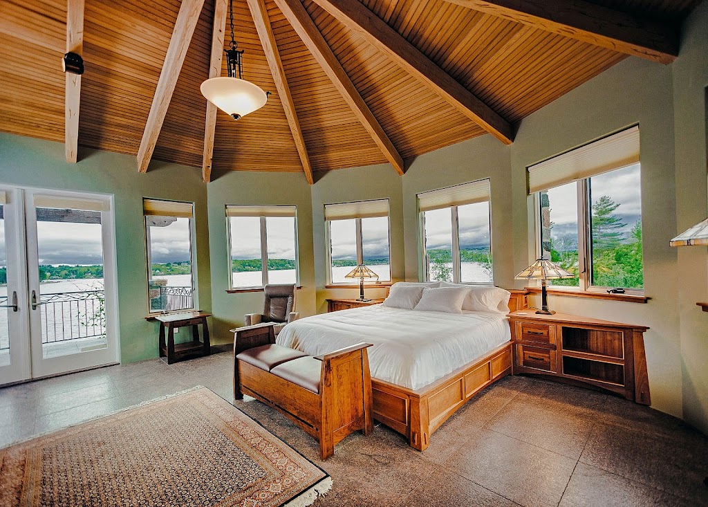 The Lodge at Strum Island | 126 Heron Point Rd, Mahone Bay, NS B0J 2E0, Canada | Phone: (877) 485-9241