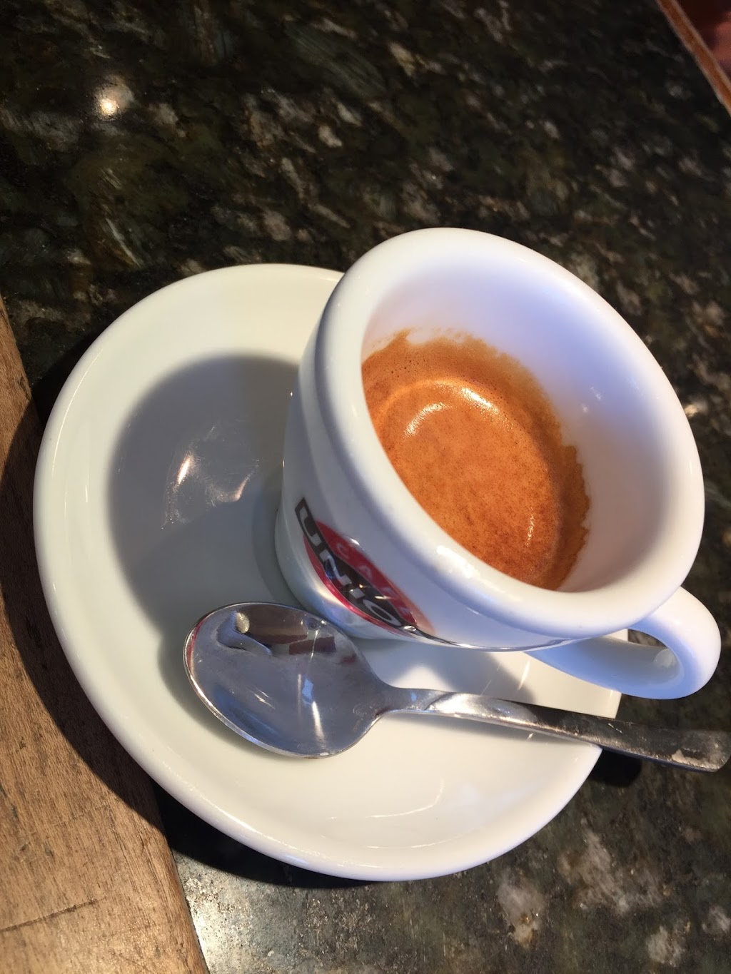 Café Union | 148 Rue Jean-Talon O, Montréal, QC H2R 2X1, Canada | Phone: (514) 273-5555