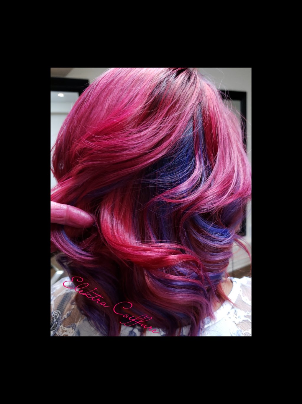 Elektra coiffure pour femme | 1393 Rue Franklin, Laval, QC H7W 1K5, Canada | Phone: (514) 963-1824