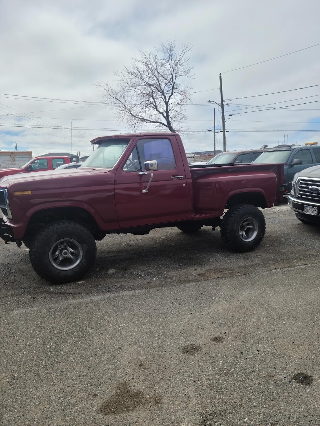 Johnos Auto Repair | 75 Golden Grove Rd, Saint John, NB E2H 1W6, Canada | Phone: (506) 674-2952