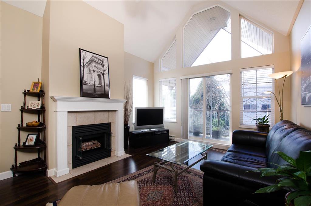 Julianne Maxwell - Personal Real Estate Corporation | 5360 12 Ave, Delta, BC V4M 2B3, Canada | Phone: (604) 817-5579