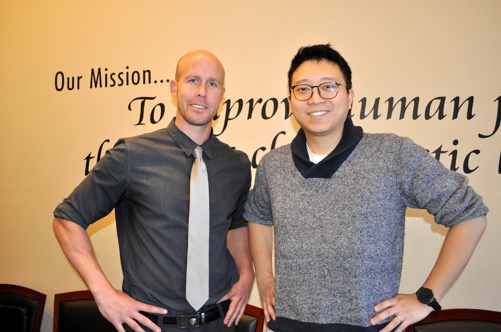 Divine Spine South Edmonton | 9126 23 Ave NW, Edmonton, AB T6N 1L6, Canada | Phone: (780) 490-7585