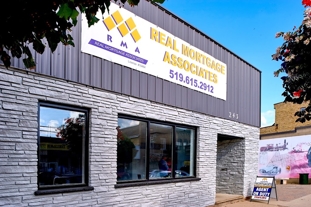 Justin McCallum - Real Mortgage Associates | 243 Main St, Glencoe, ON N0L 1M0, Canada | Phone: (519) 615-2912