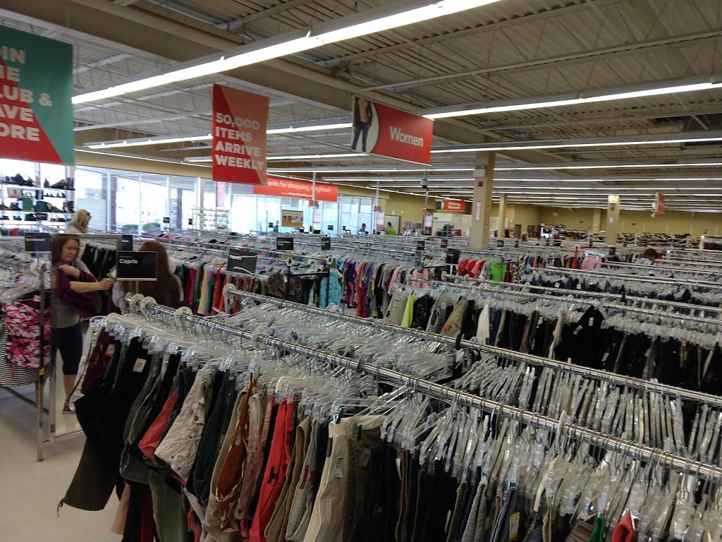 Value Village | 6711 Tecumseh Rd E, Windsor, ON N8T 3K7, Canada | Phone: (519) 944-1372
