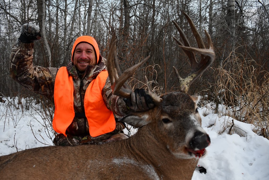 Saskatchewan Big Buck Adventures LTD. | Box 372, Hafford, SK S0J 1A0, Canada | Phone: (306) 549-7501