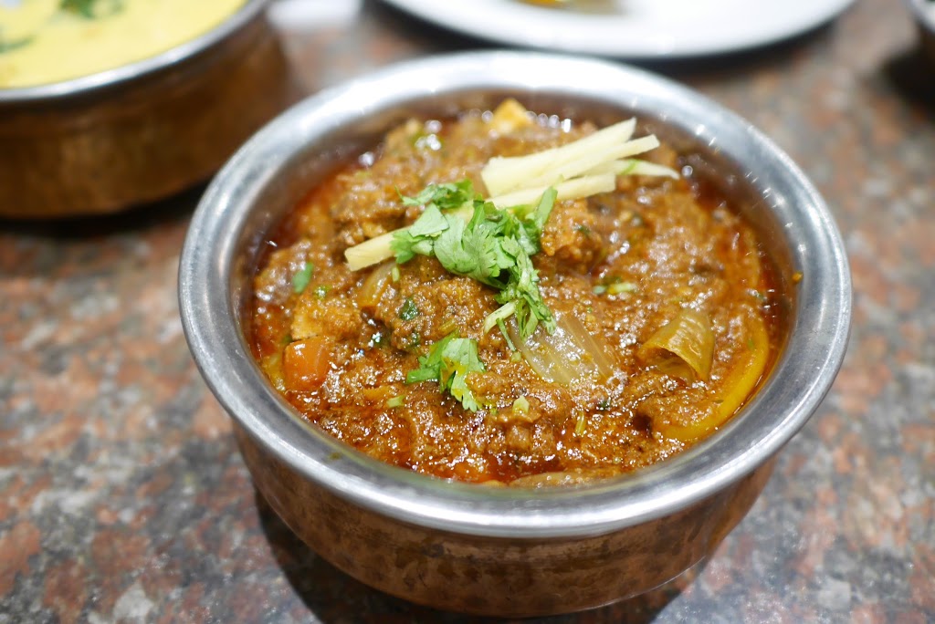 Masala Bites | 660 Eglinton Ave W #5B, Mississauga, ON L5R 3V2, Canada | Phone: (905) 755-9900