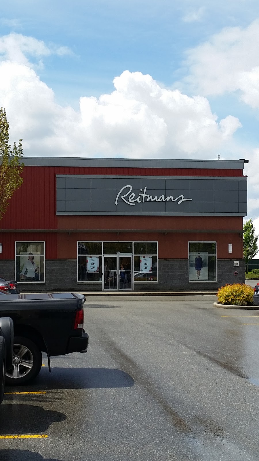Reitmans | 12463 88 Ave, Surrey, BC V3W 1P8, Canada | Phone: (604) 543-7987
