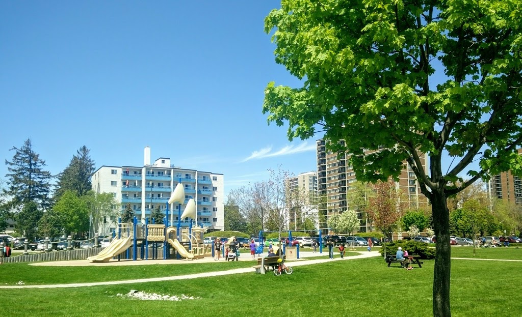 Bronte Heritage Waterfront Park 2340 Ontario St, Oakville, ON L6L 6P7