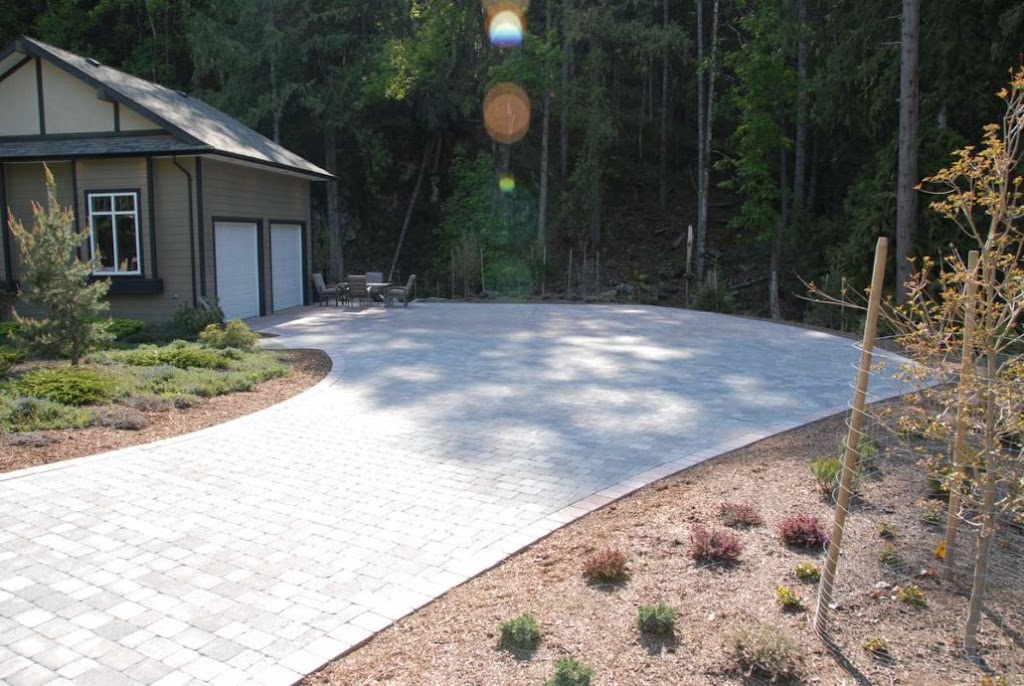 Mammoth Landscaping | 263 Prospect Lake Rd, Victoria, BC V9E 1J7, Canada | Phone: (250) 388-4616
