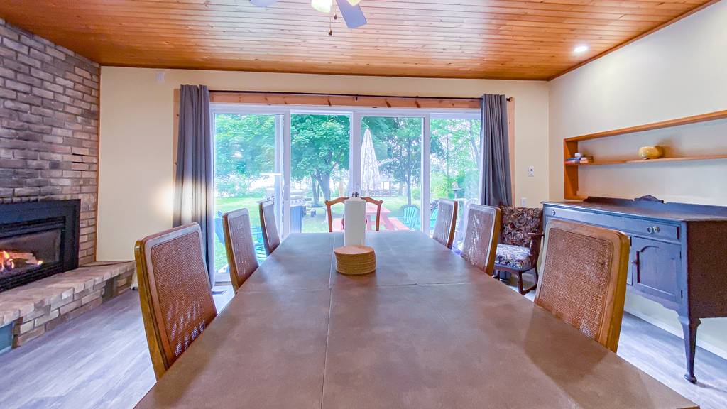 Bluewater Sunset Cottage | 72347 Bluewater Hwy, Dashwood, ON N0M 1N0, Canada | Phone: (416) 417-8325