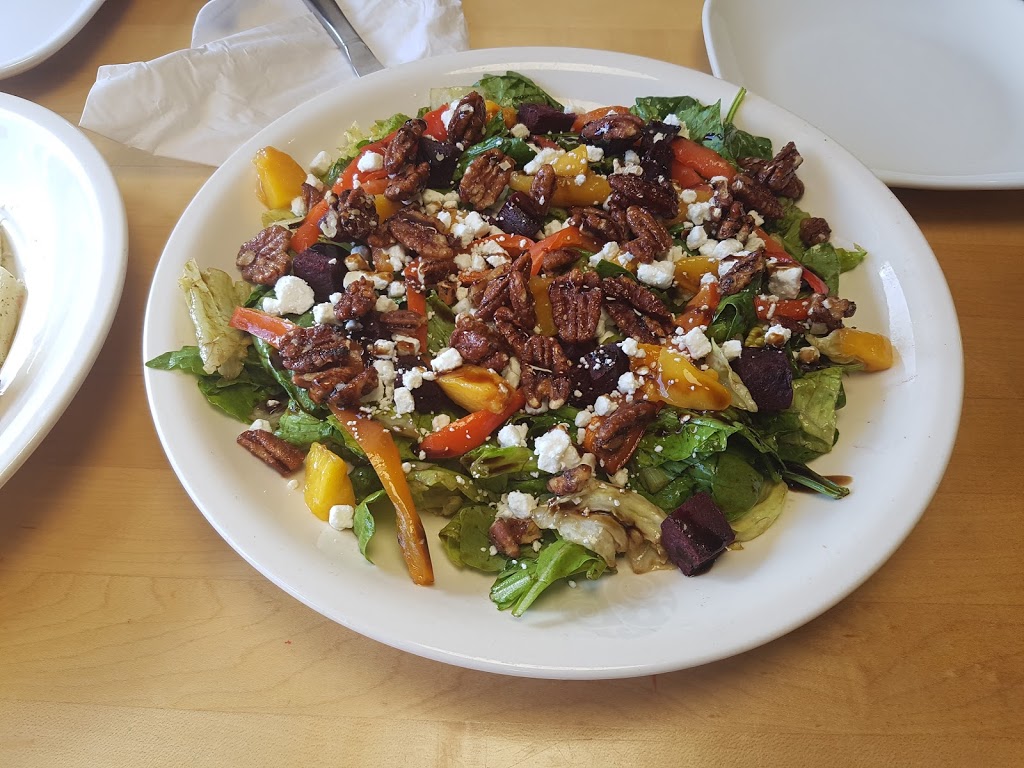 Boston Pizza | 12104 137 Ave NW, Edmonton, AB T5L 4Y4, Canada | Phone: (780) 457-5777