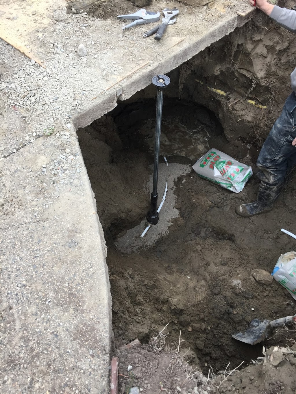 Roto Rooter Plumbing and Drain Service | 2175 Bonn Rd, Kelowna, BC V1X 6A6, Canada | Phone: (844) 521-4806