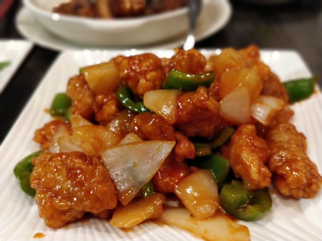 Bayview Garden Restaurant | 1675 The Chase, Mississauga, ON L5M 5Y7, Canada | Phone: (905) 820-9559