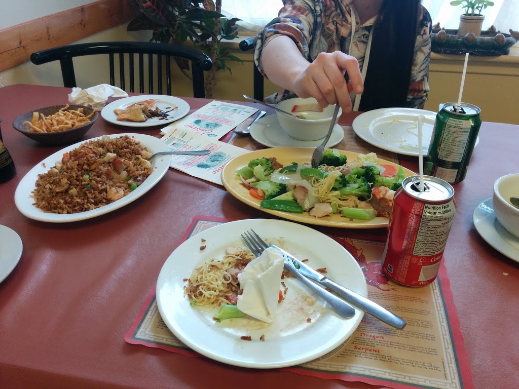 Lilys Cuisine. Food menu | 824 E Main St, Welland, ON L3B 3Y9, Canada | Phone: (905) 732-9759