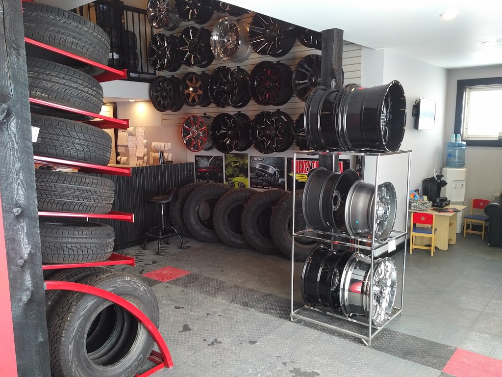 C&S Auto Accessories | 6153 Wellington County Rd 109, Harriston, ON N0G 1Z0, Canada | Phone: (519) 638-5362