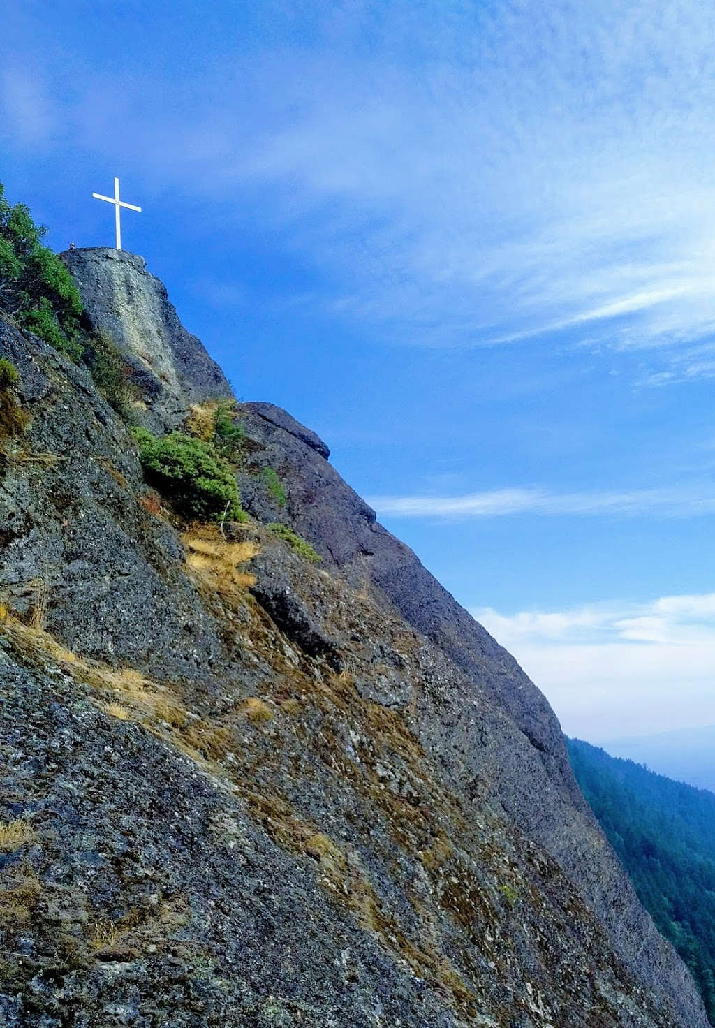 Mount Tzhouhalem Parking Lot | Kaspa Rd, Duncan, BC V9L 5P7, Canada