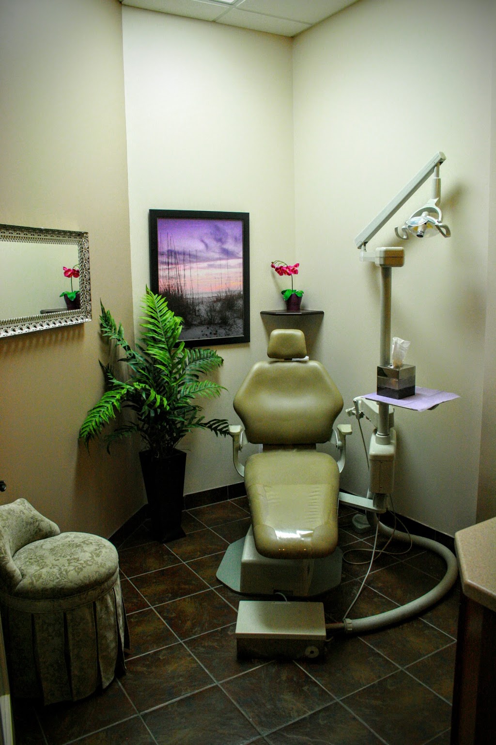 Ellerslie Road Denture Clinic Inc | 11155 Ellerslie Rd SW, Edmonton, AB T6W 0E9, Canada | Phone: (780) 439-5966