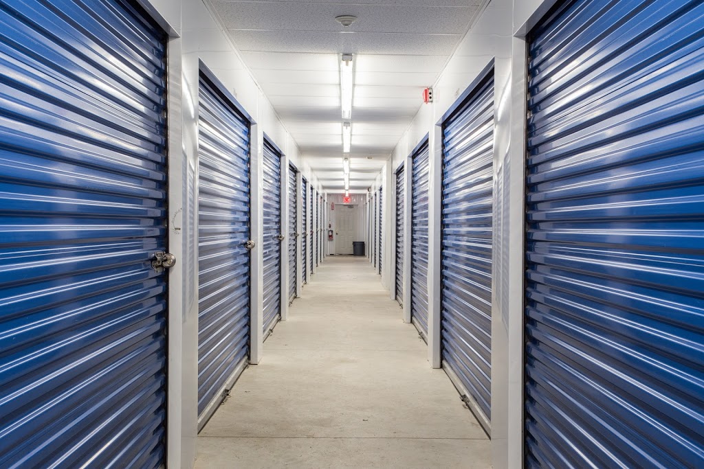 StorageMart | 996 Farewell St, Oshawa, ON L1H 6N6, Canada | Phone: (905) 576-1733