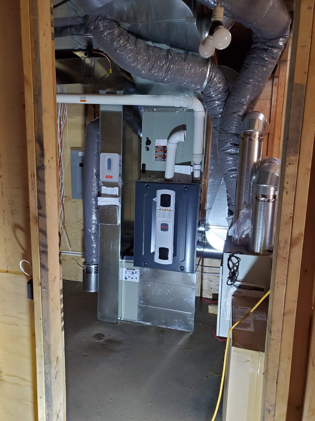 Yeti Plumbing and Heating | 113 Douglas Glen Gardens SE, Calgary, AB T2Z 3S8, Canada | Phone: (403) 617-5040