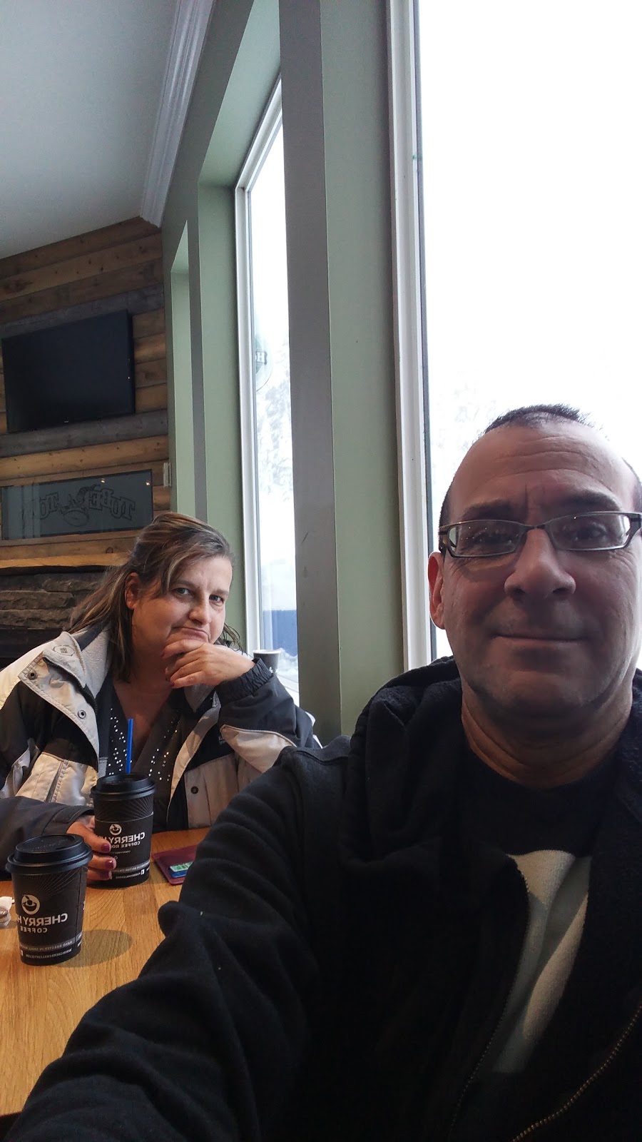 Tube Town Café | 123 Shortt St, Vernon, BC V1B 3M6, Canada | Phone: (250) 558-6084