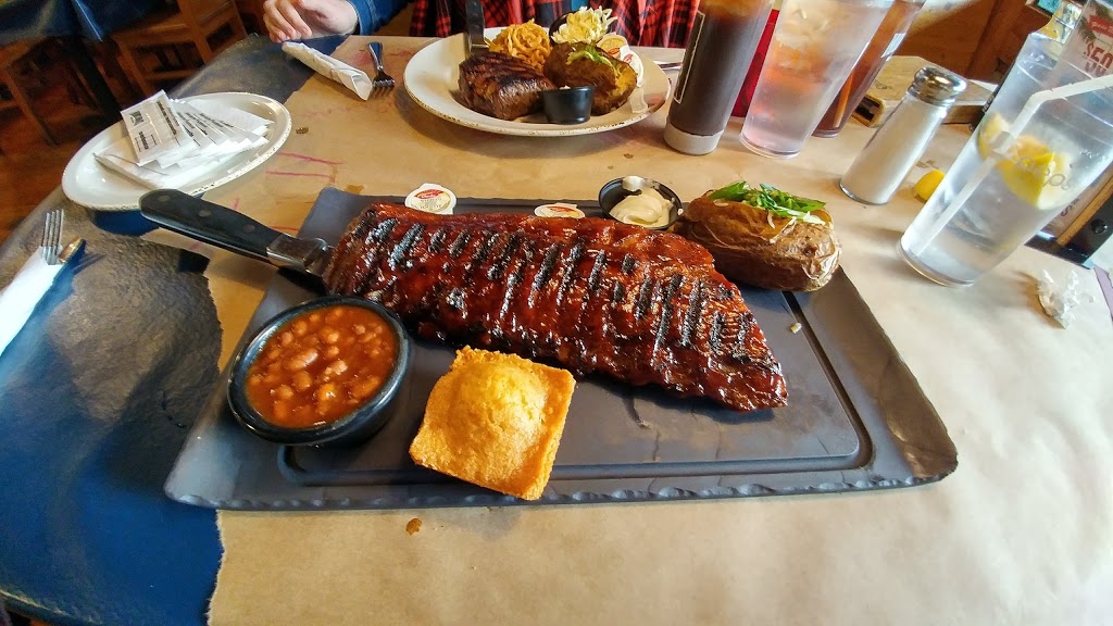 Montanas | 315 Burnside Rd W, Victoria, BC V8Z 7L6, Canada | Phone: (250) 978-9333