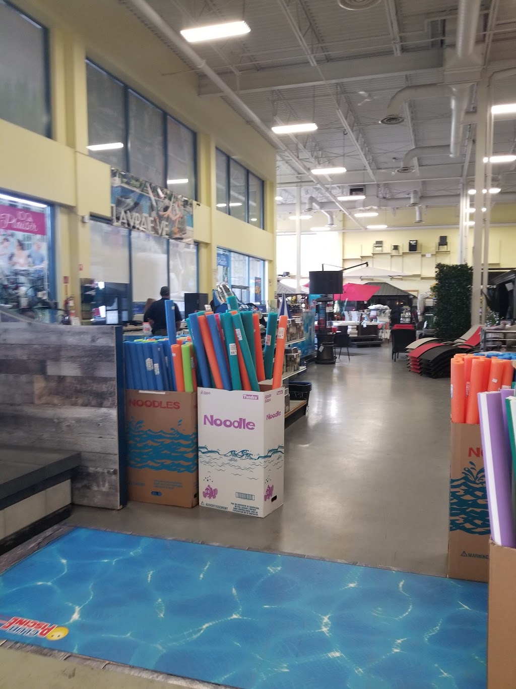 Club Piscine Super Fitness | 1150 Boulevard Curé-Labelle, Blainville, QC J7C 3J4, Canada | Phone: (450) 433-7886