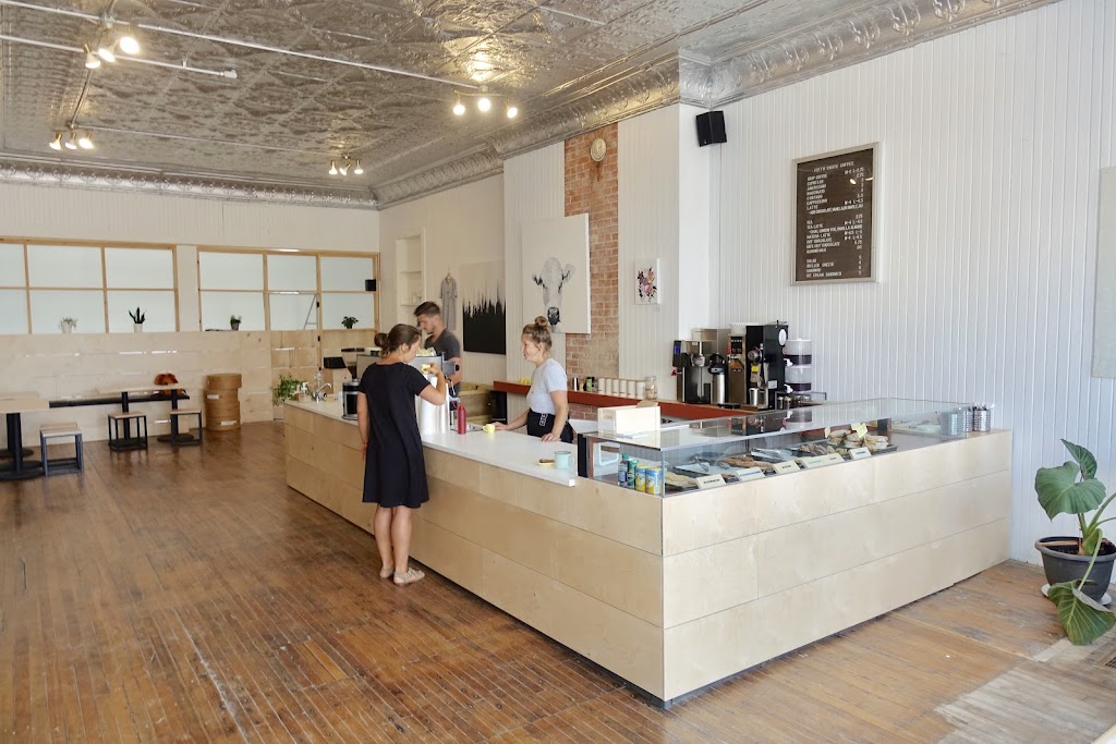 Fifth Chute Coffee | 291 Bridge St, Eganville, ON K0J 1T0, Canada | Phone: (613) 223-9436