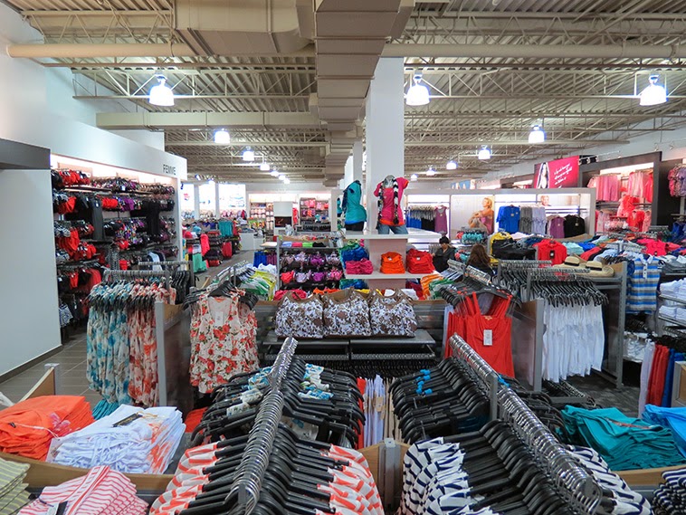 Aubainerie | 355 Rue Janelle, Drummondville, QC J2C 3E2, Canada | Phone: (819) 472-1222